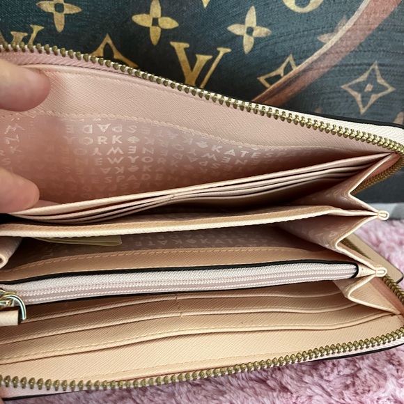 Kate Spade Neda Newbury Lane Saffaino Leather Wallet Blush Pink EUC - Picture 4 of 13